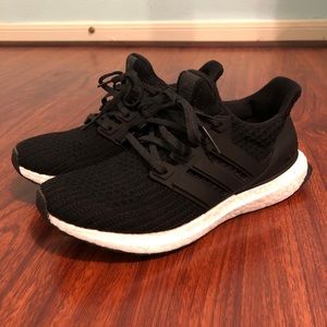 Adidas Ultraboost 4.0